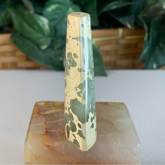 Chinese Carved Green Jade Figurine Symbolic Engraved OX Animal Figure Statue 2.5 - Picture 3 of 12